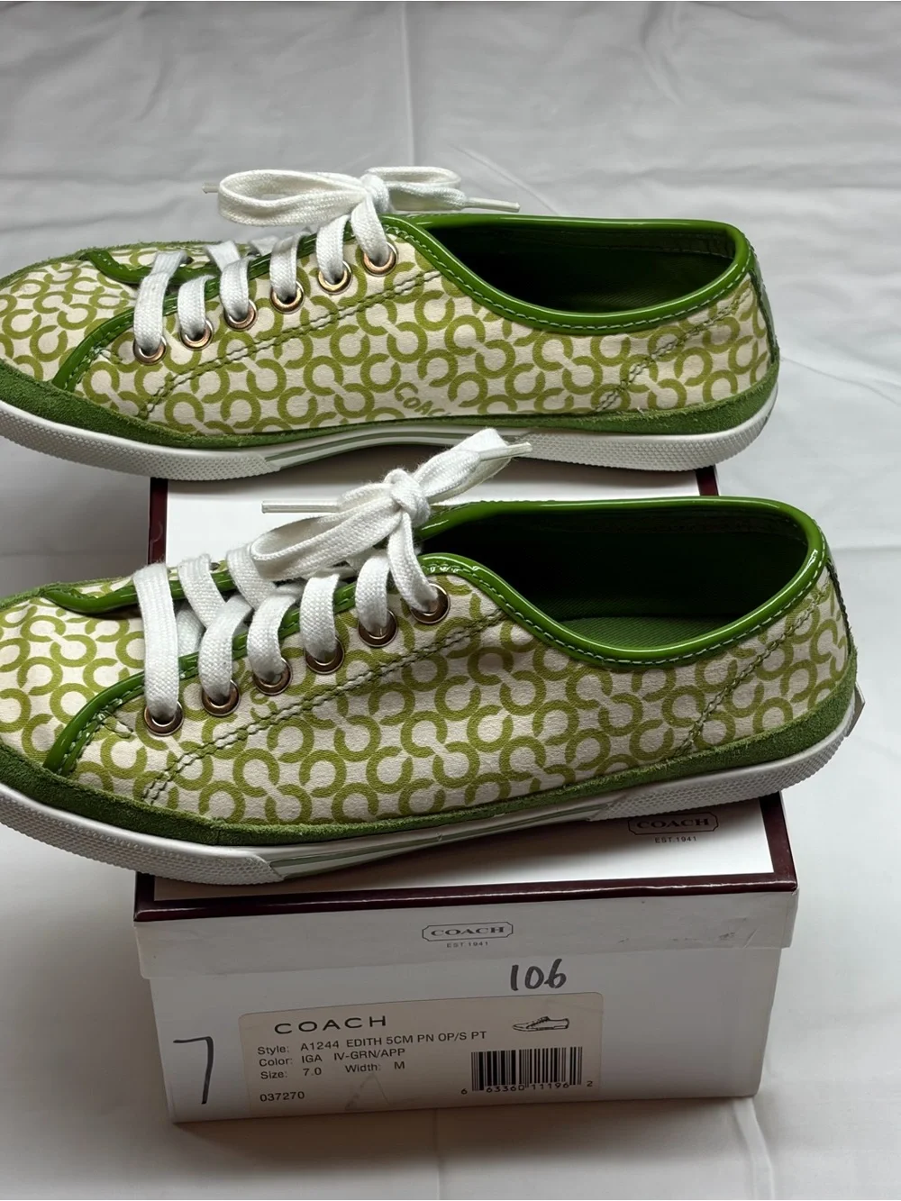 Coach Women's Green Signature Court Sneaker Size 7